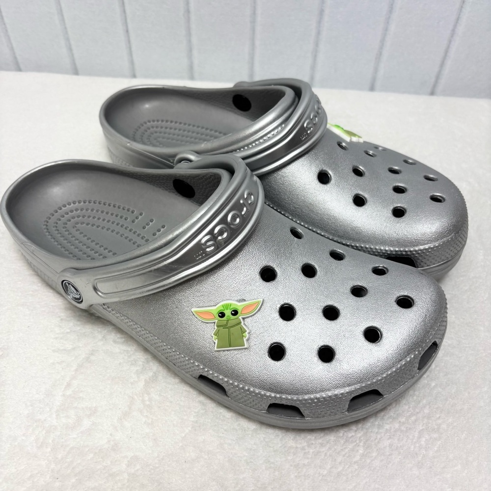 CROCS Disney Parks 2020 Star Wars Mandalorian Grogu The Child Baby Yoda M9 W11